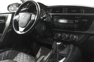 Седан Toyota Corolla 2013 года, 1359000 рублей, Новокузнецк