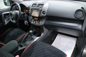 Внедорожник Toyota RAV4 2011 года, 1533000 рублей, Солонцы