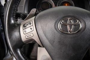 Седан Toyota Corolla 2008 года, 819000 рублей, Пермь