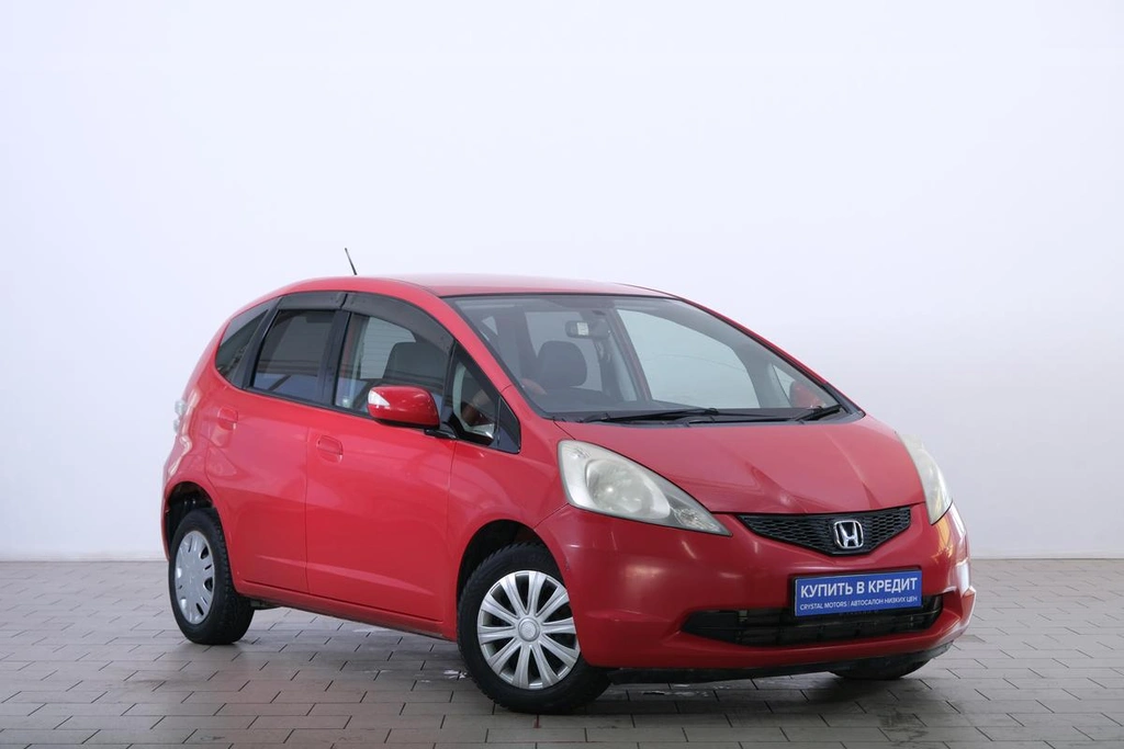 Хетчбэк Honda Fit 2010 года, 699000 рублей, Омск