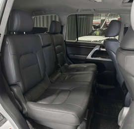 Внедорожник Toyota Land Cruiser 2010 года, 3400000 рублей, Красноярск