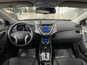 Седан Hyundai Avante 2011 года, 987000 рублей, Солонцы