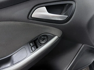 Седан Ford Focus 2013 года, 723000 рублей, Орёл