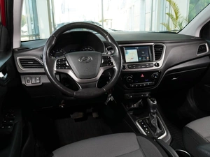 Седан Hyundai Solaris 2017 года, 1328000 рублей, Тверь