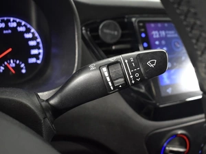 Седан Hyundai Solaris 2019 года, 999900 рублей, Казань