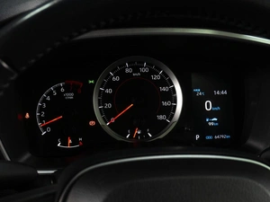 Внедорожник Toyota Corolla Cross 2022 года, 2519000 рублей, Тюмень