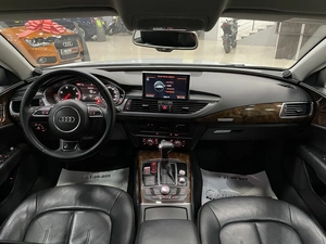 Лифтбек Audi A7 2014 года, 1987000 рублей, Солонцы