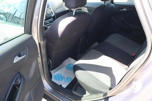 Хэтчбек Ford Focus 2013 года, 880000 рублей, Мирное