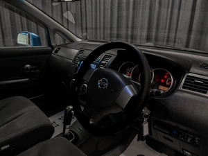 Хетчбэк Nissan Tiida 2007 года, 499000 рублей, Красноярск