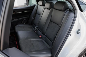 Седан Toyota Camry 2024 года, 4499000 рублей, Ульяновск