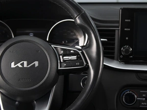 Универсал Kia Ceed 2022 года, 2175000 рублей, Омск