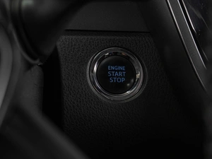 Седан Toyota Camry 2019 года, 2139000 рублей, Тюмень