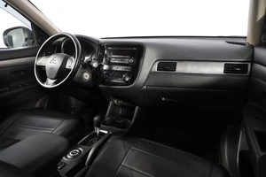 Внедорожник Mitsubishi Outlander 2013 года, 1599000 рублей, Новосибирск