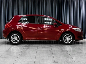 Хетчбэк Toyota Auris 2007 года, 709000 рублей, Тюмень