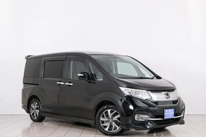Минивэн Honda Stepwgn Spada 2015 года, 1699000 рублей, Красноярск