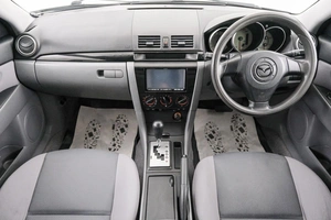 Седан Mazda Axela 2008 года, 679000 рублей, Красноярск