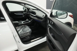 Внедорожник Chery Tiggo 7 2023 года, 2400000 рублей, Курск