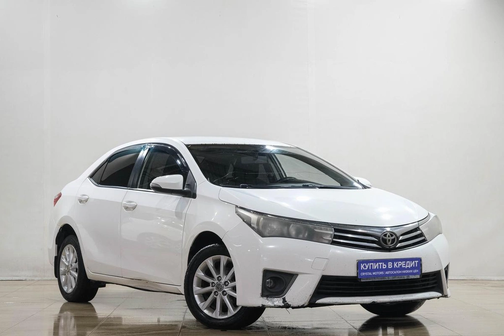 Седан Toyota Corolla 2013 года, 1169000 рублей, Новокузнецк