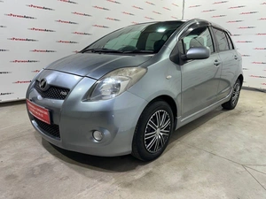 Хетчбэк Toyota Vitz 2006 года, 499000 рублей, Красноярск