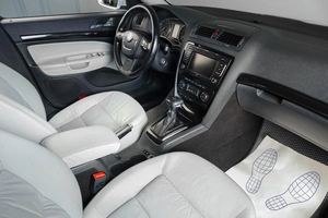 Универсал Skoda Octavia 2012 года, 989000 рублей, Тюмень