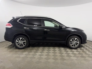 Внедорожник Nissan X-Trail 2016 года, 1567900 рублей, Казань