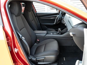 Хетчбэк Mazda 3 2019 года, 2140000 рублей, Краснодар