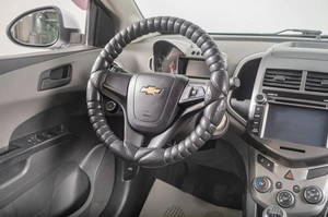 Седан Chevrolet Aveo 2015 года, 739000 рублей, Томск