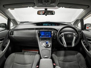 Лифтбек Toyota Prius 2010 года, 1000000 рублей, Красноярск
