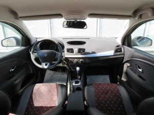 Хэтчбек Renault Megane 2011 года, 655000 рублей, Брянск
