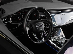 Внедорожник Audi Q7 2021 года, 6439000 рублей, Тюмень