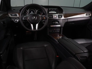 Седан Mercedes-benz E-класс 2013 года, 2130000 рублей, Воронеж