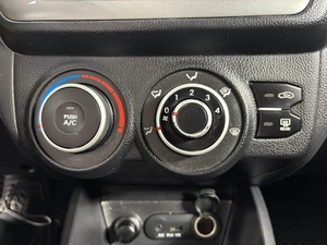 Седан Kia Rio 2014 года, 709900 рублей, Казань