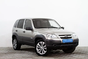 Внедорожник Chevrolet Niva 2012 года, 499000 рублей, Сургут
