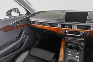 Универсал Audi A4 2017 года, 2039000 рублей, Пермь