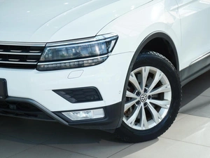 Внедорожник Volkswagen Tiguan 2017 года, 2079000 рублей, Тверь