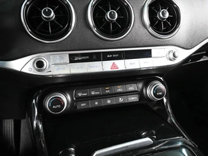 Лифтбек Kia Stinger 2018 года, 2349000 рублей, Аксай