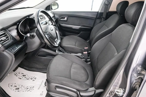 Седан Kia Rio 2016 года, 999000 рублей, Красноярск