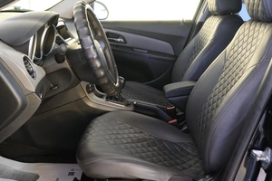 Седан Chevrolet Cruze 2012 года, 609000 рублей, Омск