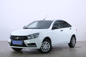 Седан ВАЗ (LADA) Vesta 2018 года, 1079000 рублей, Омск