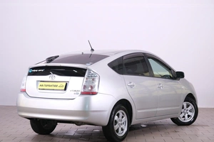 Лифтбек Toyota Prius 2008 года, 729000 рублей, Омск