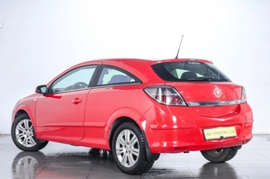 Хетчбэк Opel Astra GTC 2007 года, 439000 рублей, Челябинск
