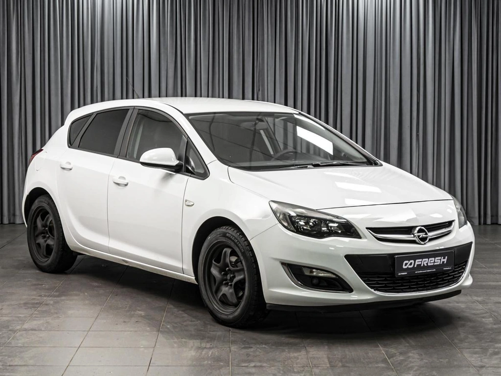 Хетчбэк Opel Astra 2013 года, 768000 рублей, Ставрополь