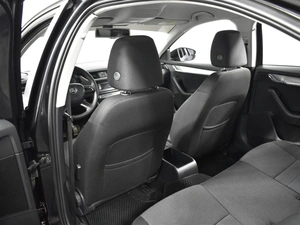 Лифтбек Skoda Octavia 2013 года, 919900 рублей, Казань