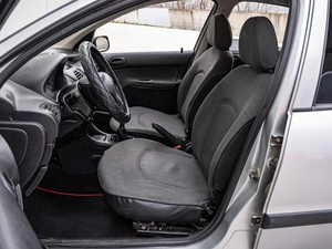 Седан Peugeot 206 2009 года, 350000 рублей, Краснодар