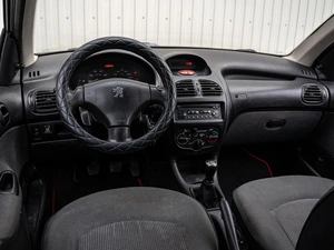 Седан Peugeot 206 2009 года, 350000 рублей, Краснодар