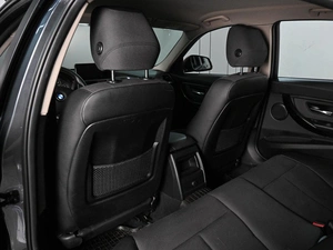 Седан BMW 3 серия 2017 года, 1950000 рублей, Аксай