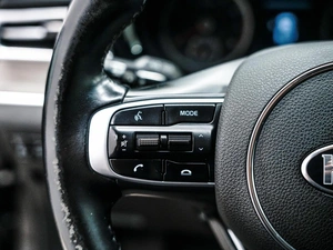 Седан Kia K5 2020 года, 2599000 рублей, Красноярск