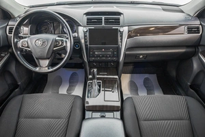 Седан Toyota Camry 2016 года, 2319000 рублей, Барнаул