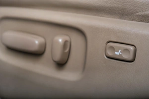 Внедорожник Toyota RAV4 2010 года, 1629000 рублей, Томск