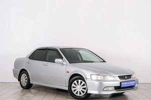Седан Honda Accord 2000 года, 449000 рублей, Красноярск